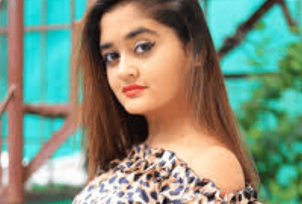 Bindass Kavya Net Worth